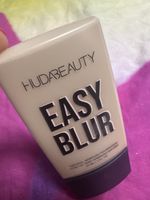 Huda Beauty Easy Blur Foundation, Chai 210B, Top Zustand!