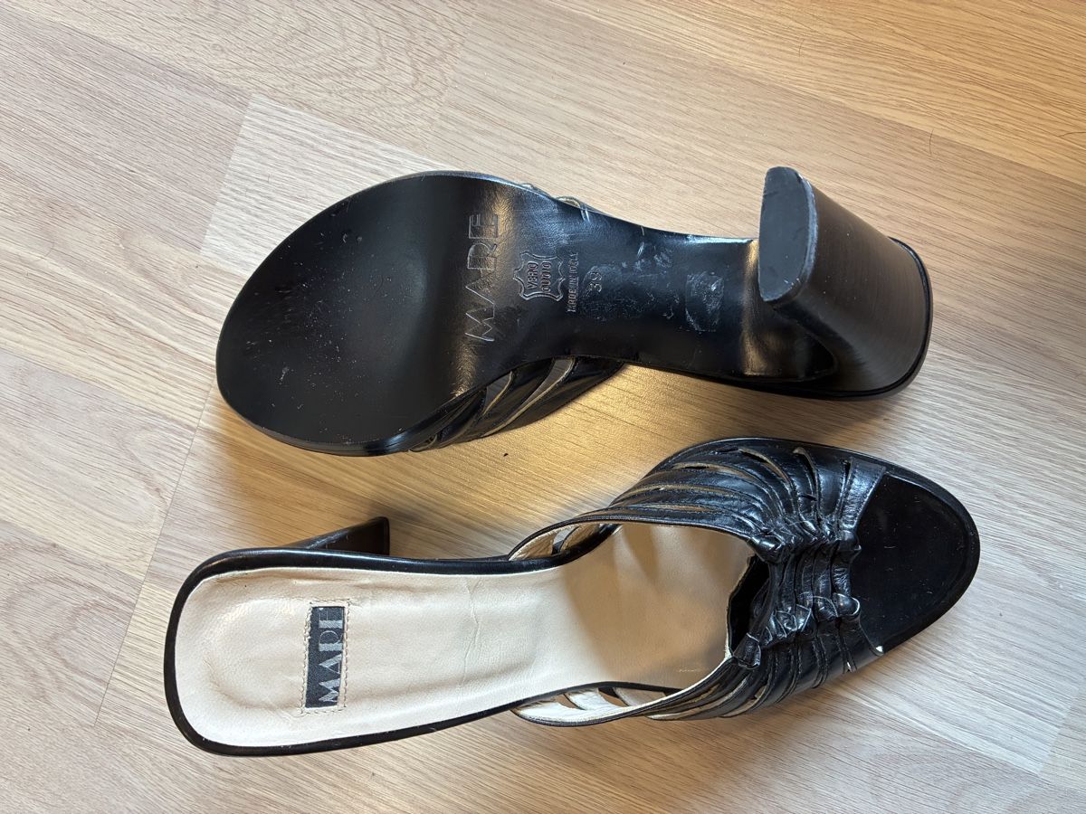 Damenschuhe: Boutique Sandaletten  der Marke MARE. – Neu (gemäss Beschreibung) aus Moleson-s-Gruyeres von Mosaikplastik 2