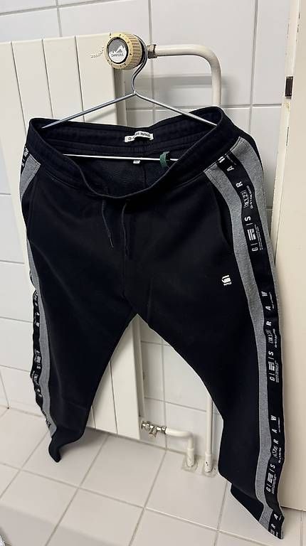 G-Star Pantaloni: G-star Trainerhosen L – Nuovo (secondo la descrizione) da Zollikon venduto da rose59 1