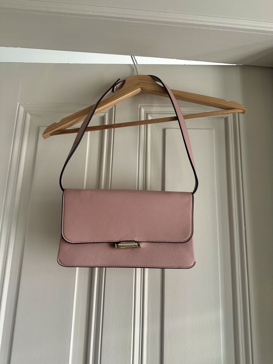 Calvin Klein Borse da donna: Schultertasche Calvin Klein – Usato da Bern venduto da belahu_