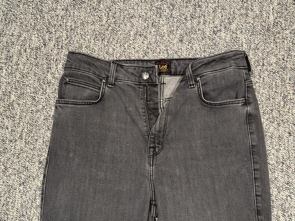 Jeans: Jeans boot-cut gris  dame 40 – Nuovo (secondo la descrizione) da Genève venduto da flocon06 3