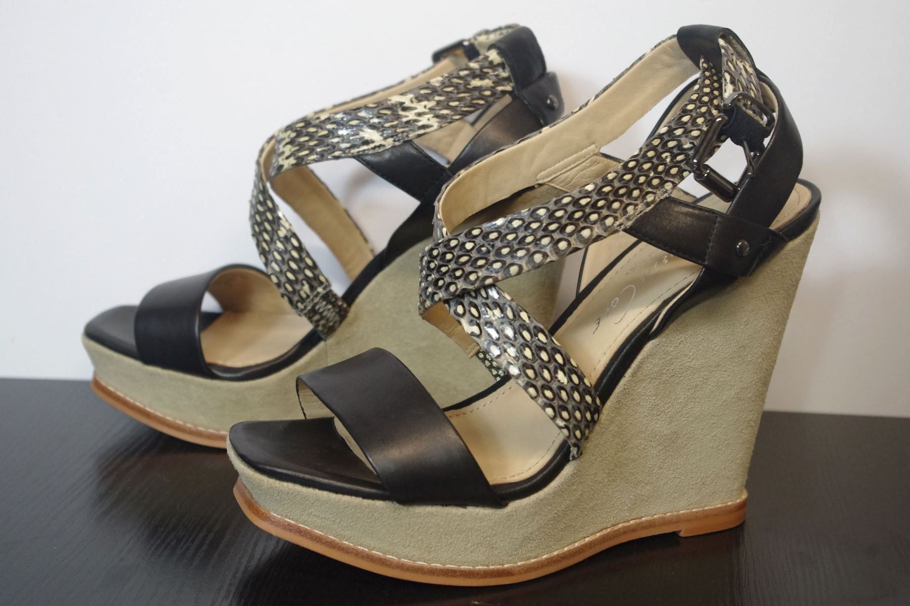 Scarpe da donna: Designer Leder Wedges von Kenneth Cole – Usato da Meggen venduto da 1Class2Hand 2
