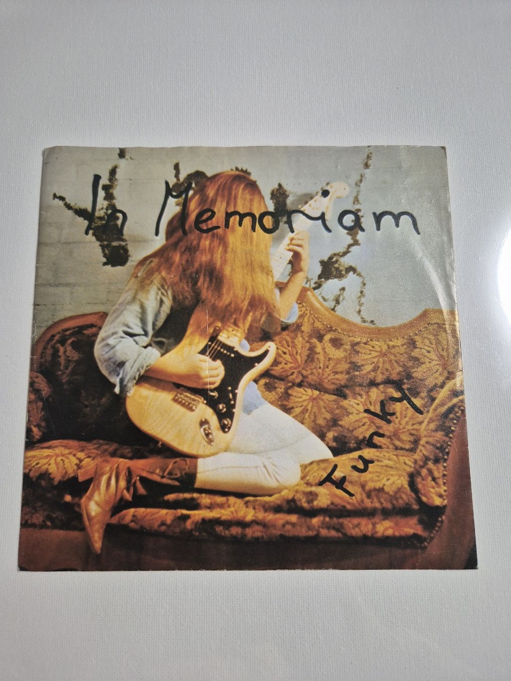 Dischi in vinile: The in  Memoriam -  Stake / Distance - Single 7 , CH – Nuovo (secondo la descrizione) da Uster venduto da newwave0