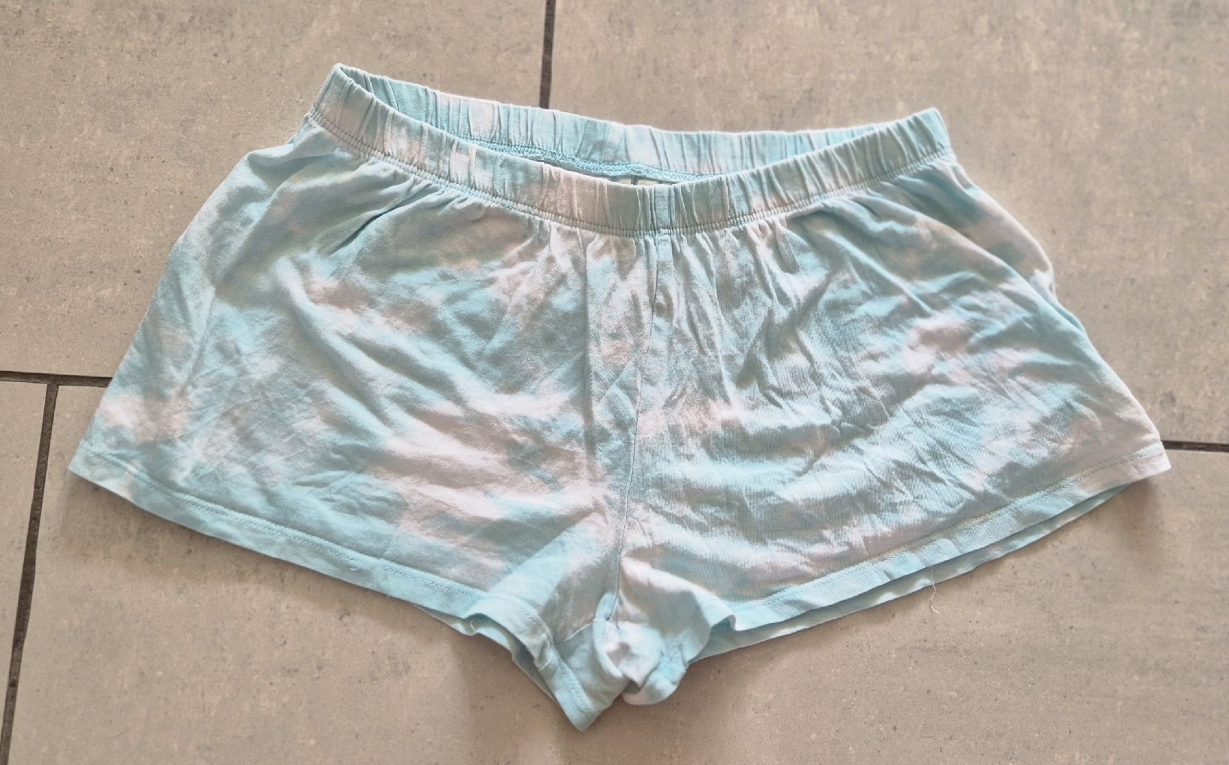 H&M Hosen: kurze Hose 146/152 – Gebraucht aus Zofingen von Shile