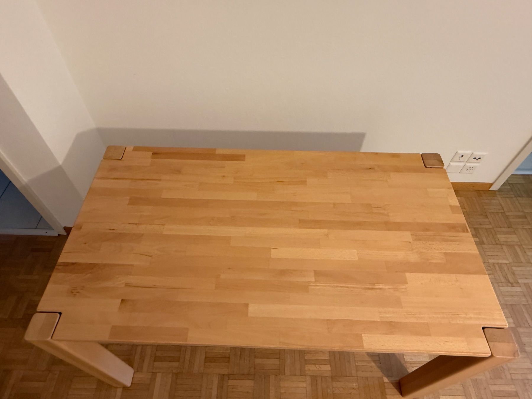 Articoli in legno: Massiver Esstisch aus Buche - Perfekt – Usato da Thalwil venduto da jabba2011 2