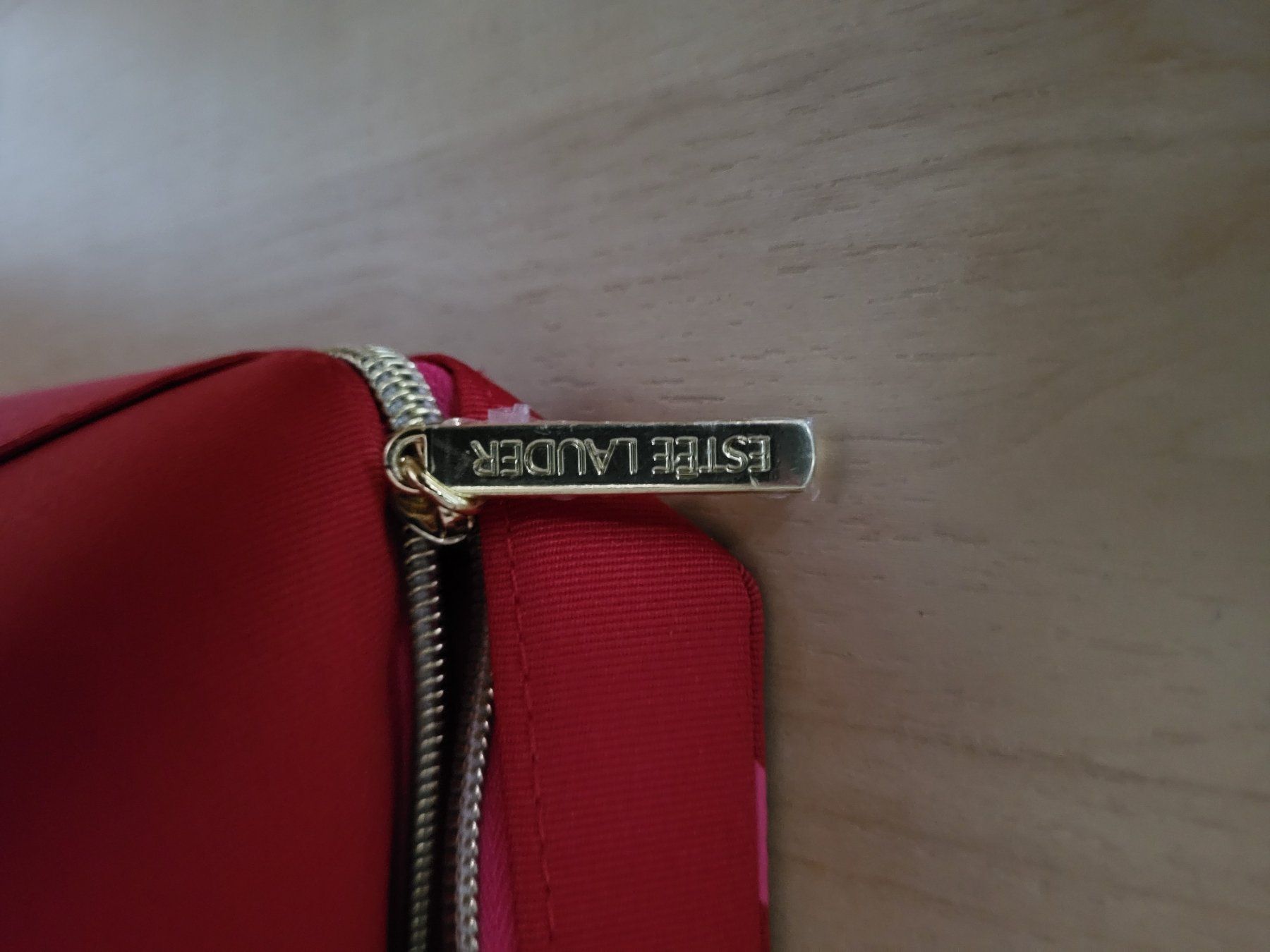Valigie: The BEAUTY BAG – Usato da Bolligen venduto da Jsamsung 1
