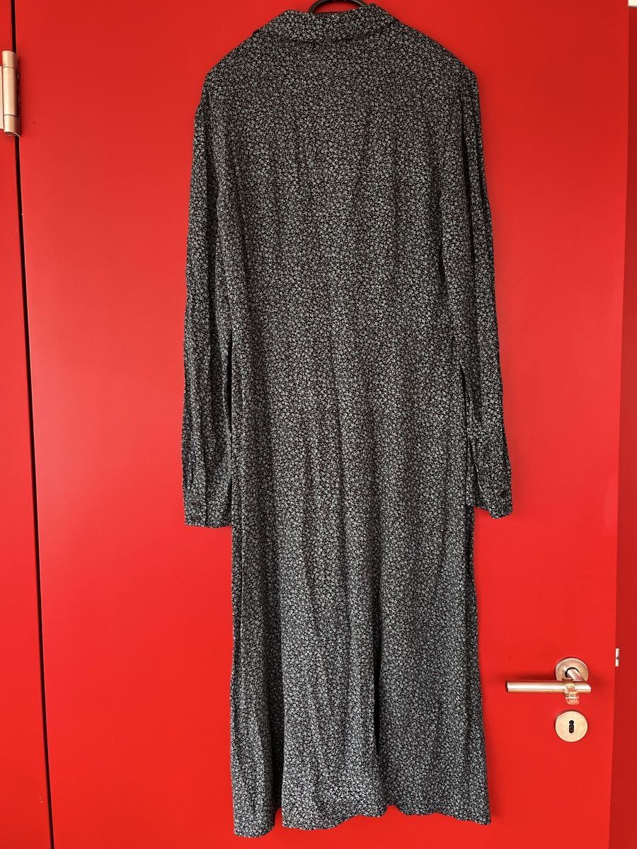 Esprit Vestiti: Robe Esprit imprimé floral taille M – Usato da Romont FR venduto da cat_j6ww 2