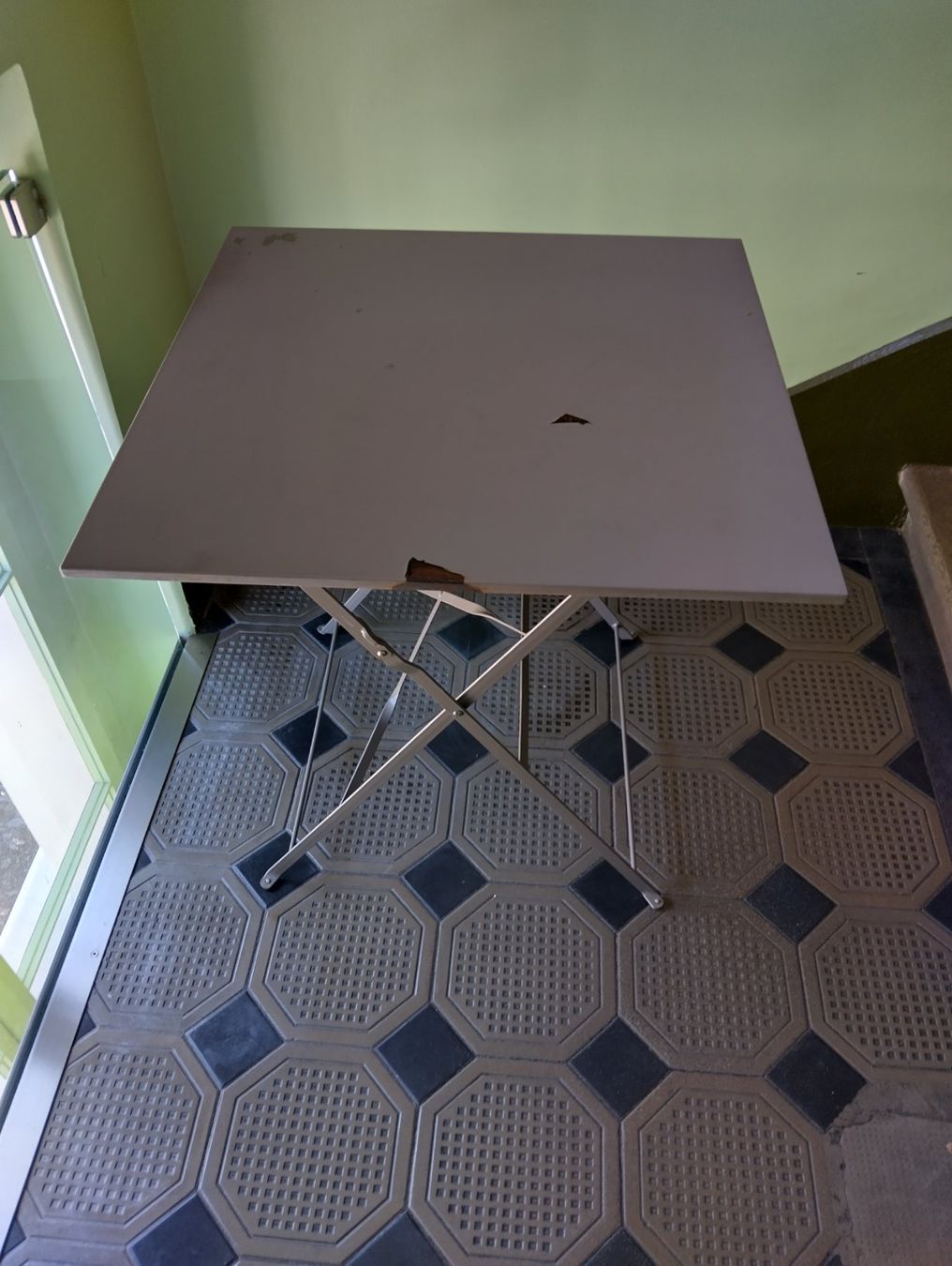 Pfister Tables: 2 Outdoor Klapptische – D'occasion à Bern par jac_7fc6