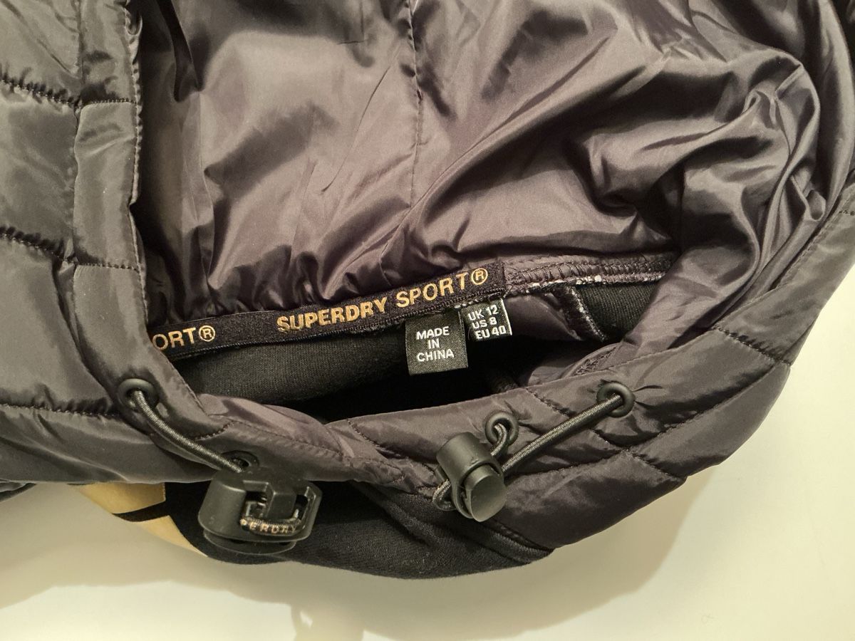 Superdry Maglioni & Felpe: Kapuzenpullover, SUPERDRY, einfach GENIAL & wie NEU! – Nuovo (secondo la descrizione) da Stäfa venduto da ten_9rrs 8