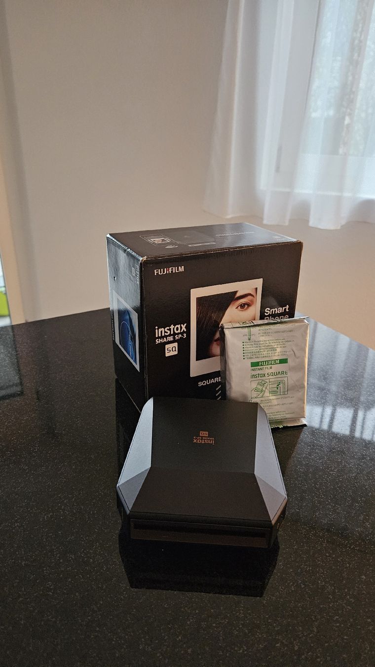 Fujifilm Stampanti: Fujifilm Instax Share SP-3 Smartphone Printer, neuwertig – Usato da Richterswil venduto da phi_6rqc