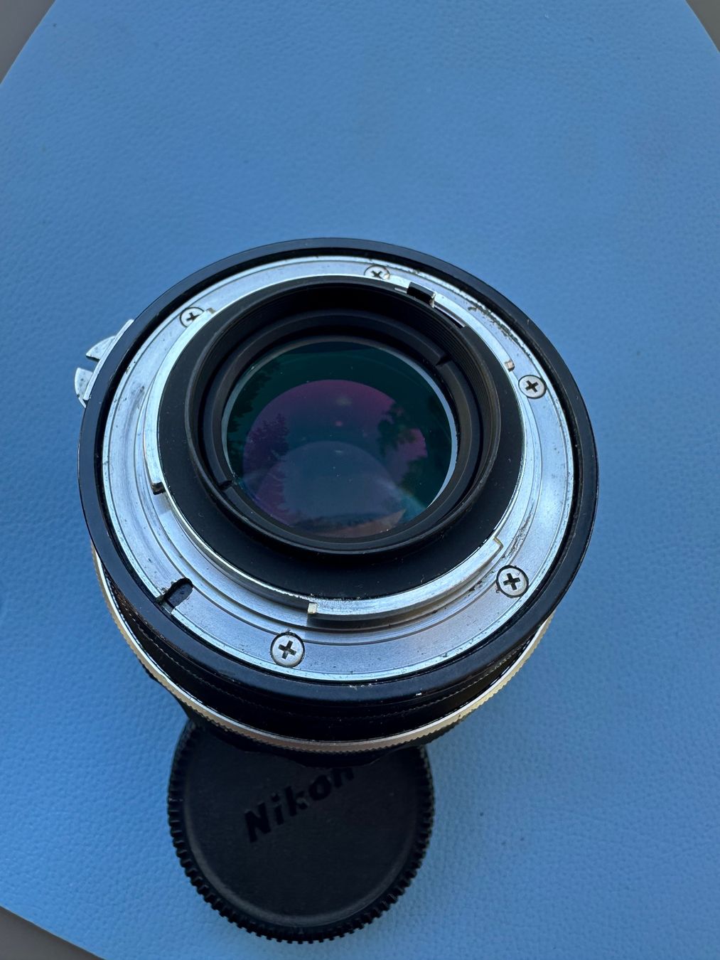 Nikkor Obiettivi: Nikon Nikkor 85mm f/1.8 HC – Usato da Thônex venduto da sui_001 3