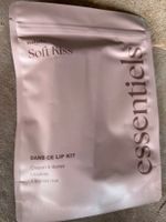 Nabilla Beauty:  SET  Soft Kiss