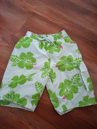 Badehose Gr. 140 mit Blumenmuster  NEU  ***TOP-Preis***