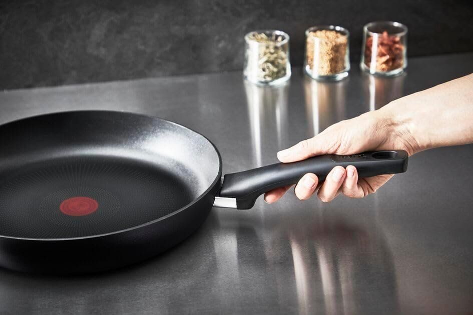 Pfannen: Tefal Hard Titanium On Bratpfanne 28 cm – Neu und originalverpackt aus Nuglar von SaleRitter 2