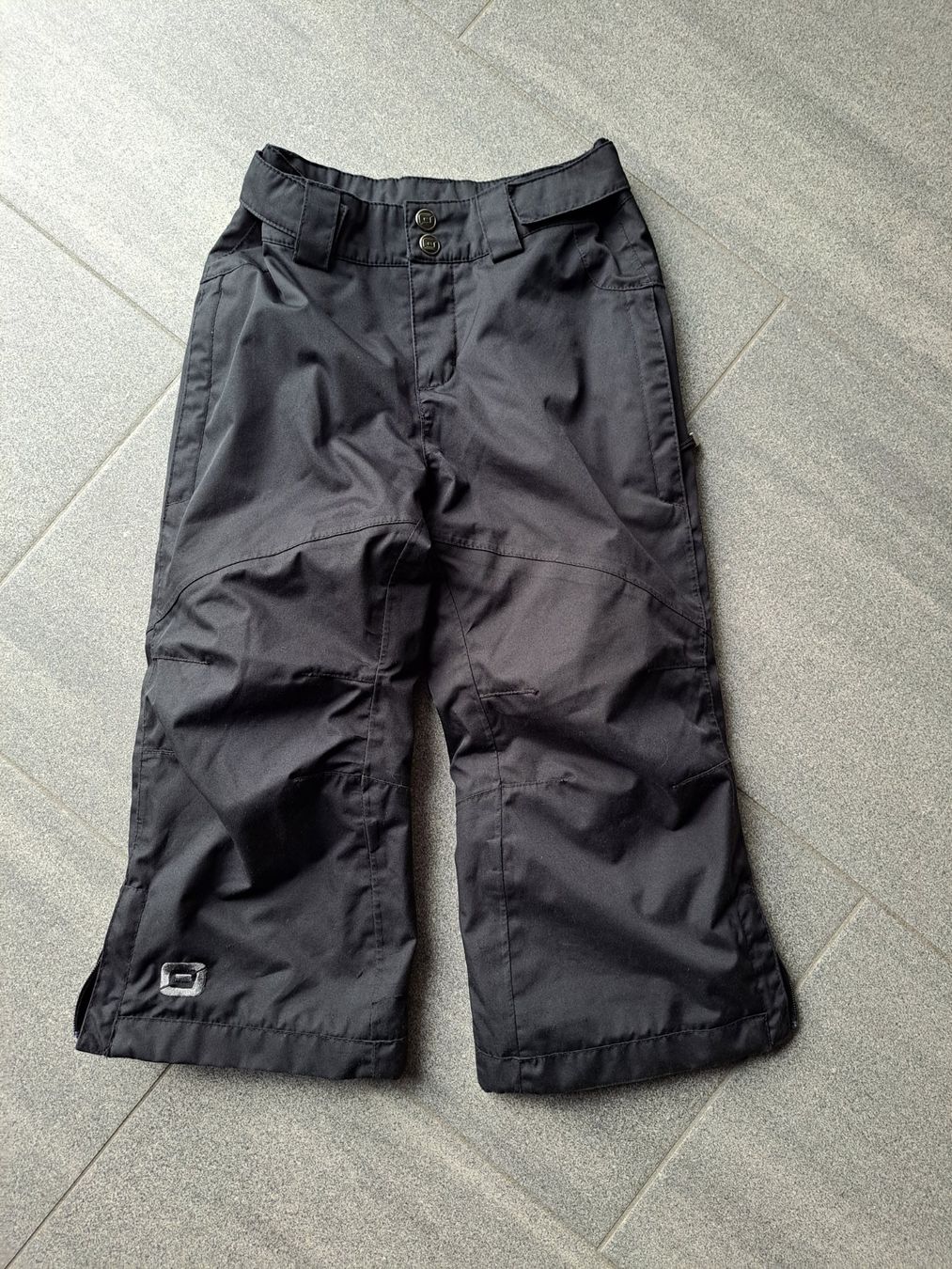 Pantalons: Skihose Belowzero Gr 104 – D'occasion à Bünzen par nagyagi111mail