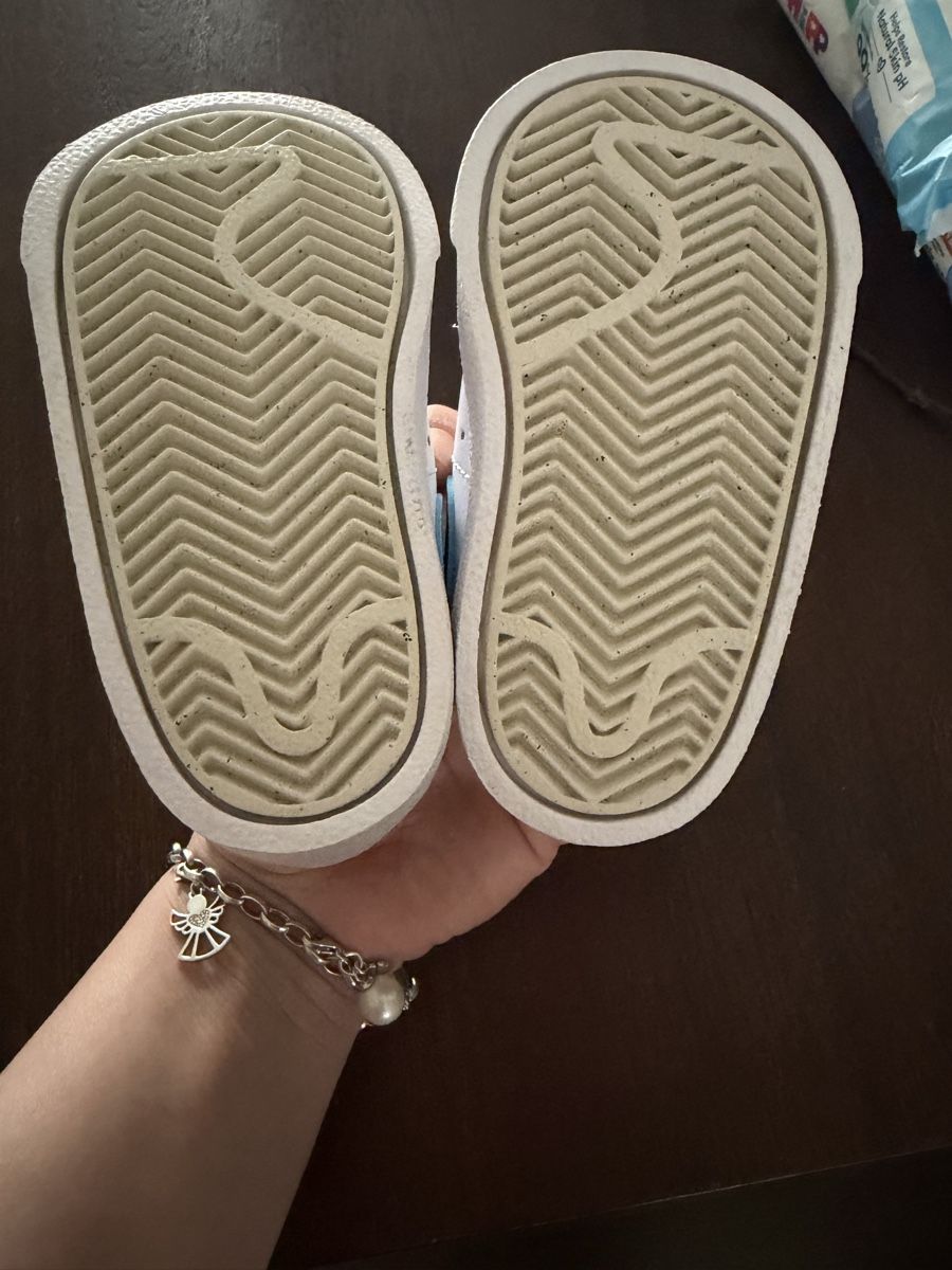 Schuhe für Jungen: Kinderschuhe Nike, Neu  – Neu (gemäss Beschreibung) aus Pratteln von sarax3.- 3