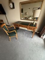 Antiker Schreibtisch mit Stuhl, Leder, Holz, Top Zustand!