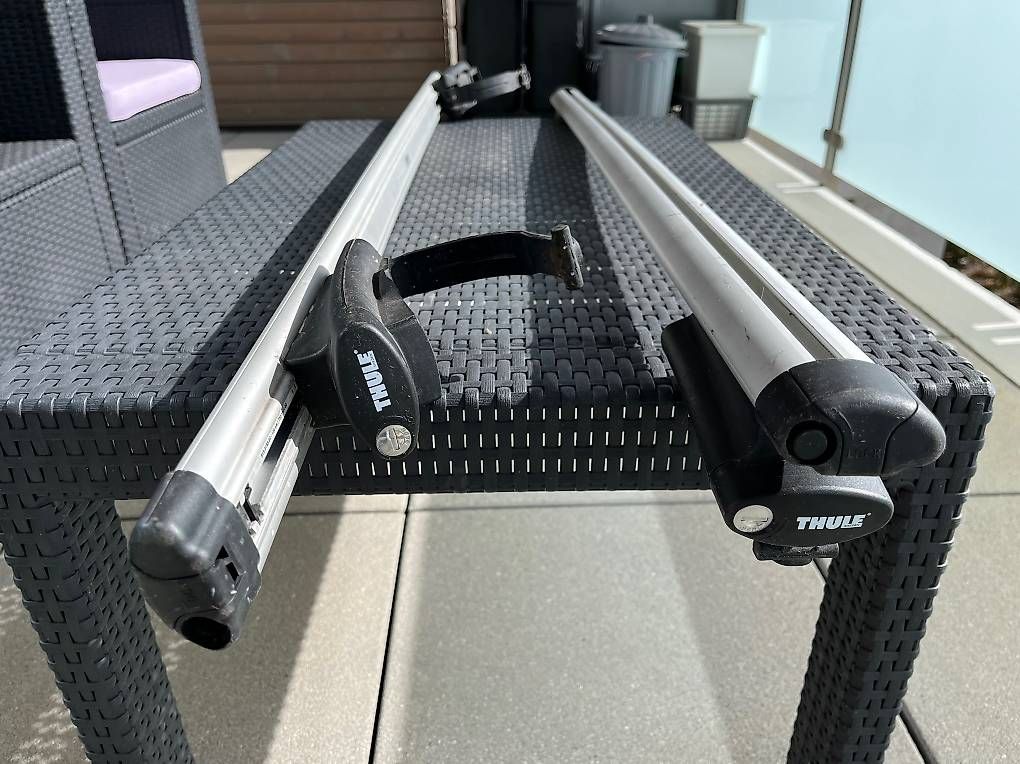 Thule Portapacchi: Thule barres de toit – Usato da La Tour-de-Trême venduto da Txertxi