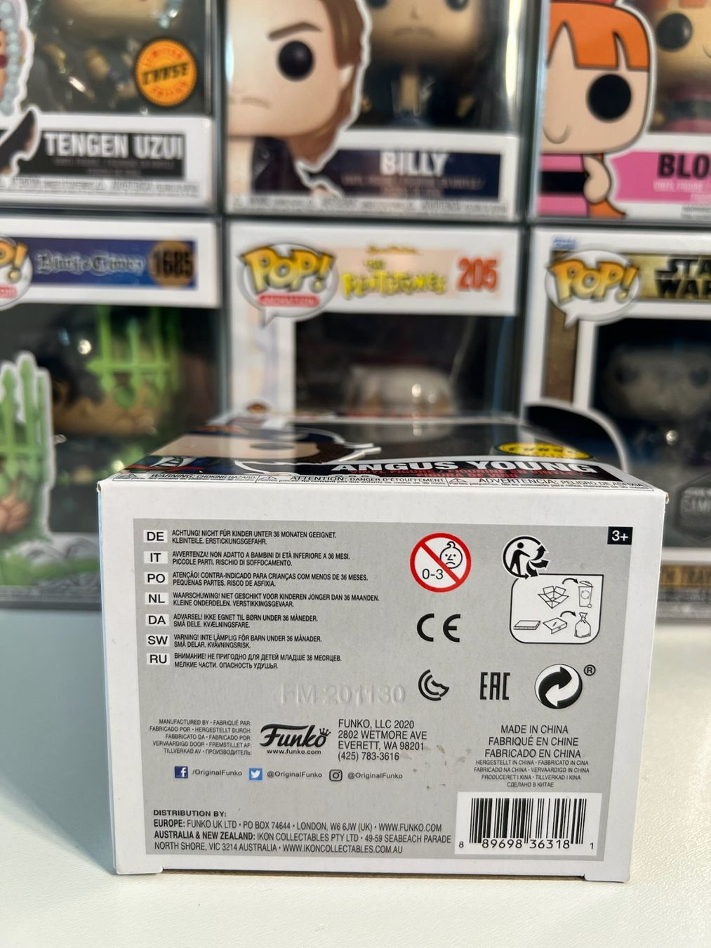 Funko Statuette: Funko POP! Rocks AC/DC Angus Young Edition Limitée Chase – Nuovo e nell'imballaggio originale da Le Mouret venduto da perfectbijou 5