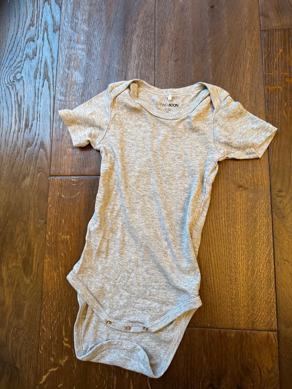 Unterwäsche: Kurzarmbody Gr. 98 – Gebraucht aus Esslingen von DrBootje