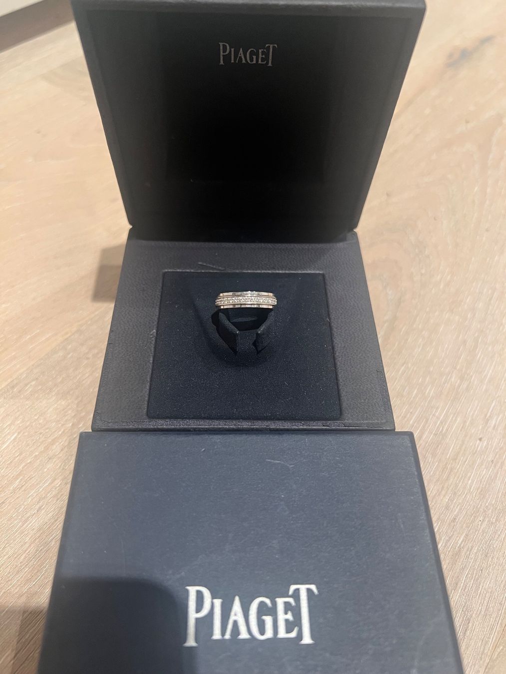 Piaget Anelli: PIAGET Possession Ring – Nuovo (secondo la descrizione) da Baar venduto da mik_8qsm 1