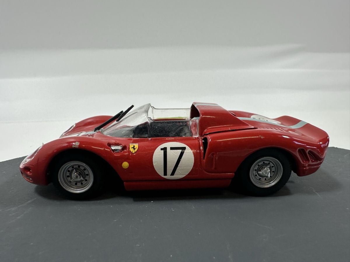 Ferrari Modellini d'auto: Ferrari 365 P2 1:43 Racing, MODEL BOX – Usato da Zofingen venduto da rf9_x2xt 2