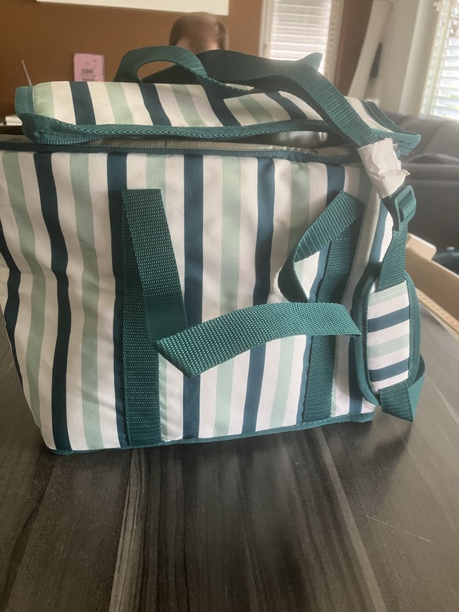Réfrigérateurs et refroidissement: Kühltasche – Neuf (Voir description) à Unterkulm par Lotusblume81
