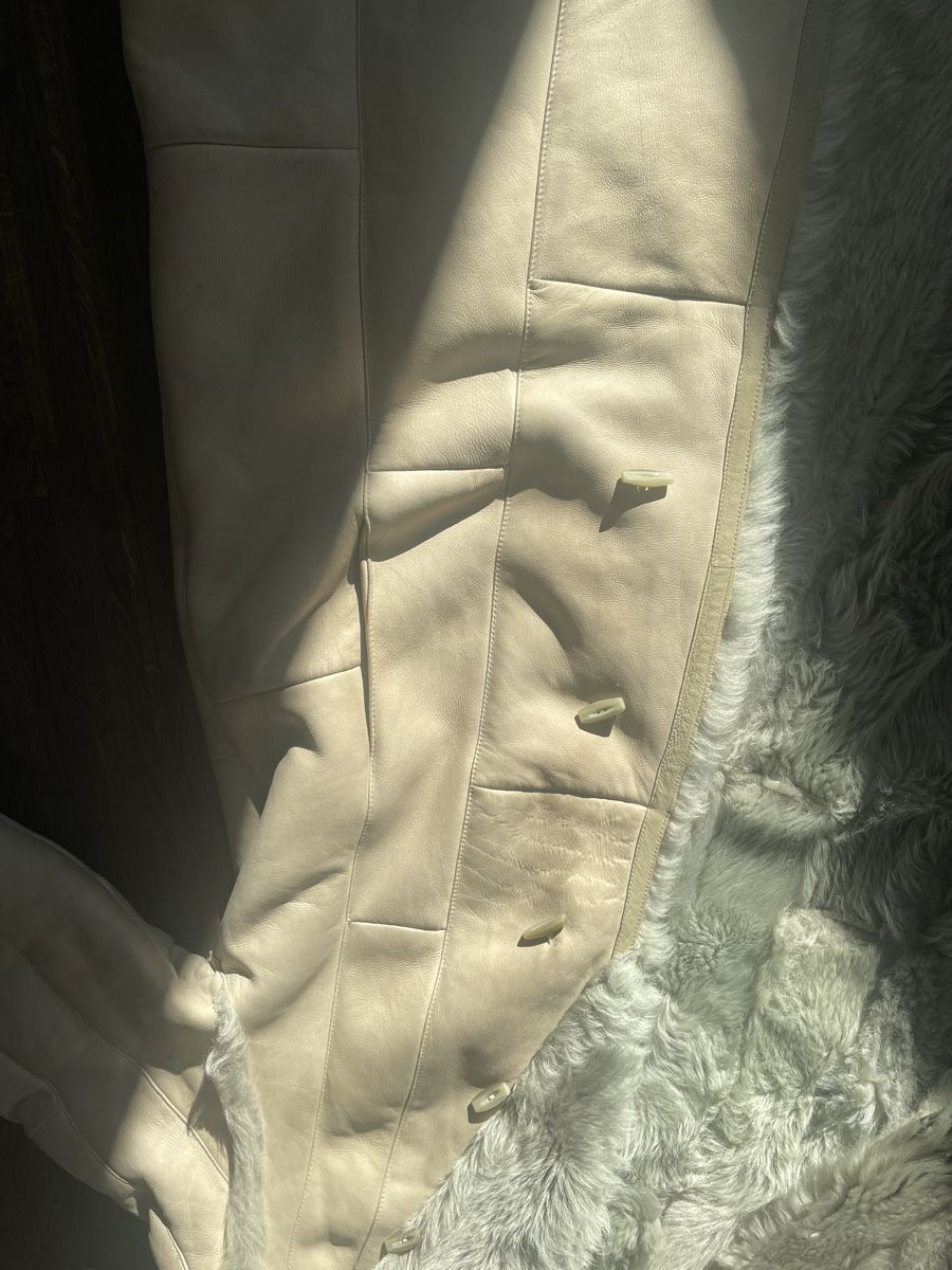 Mäntel: Schicker Lammfellmantel beige Gr. 40Wintermantel – Gebraucht aus Zürich von Claudia0174 3