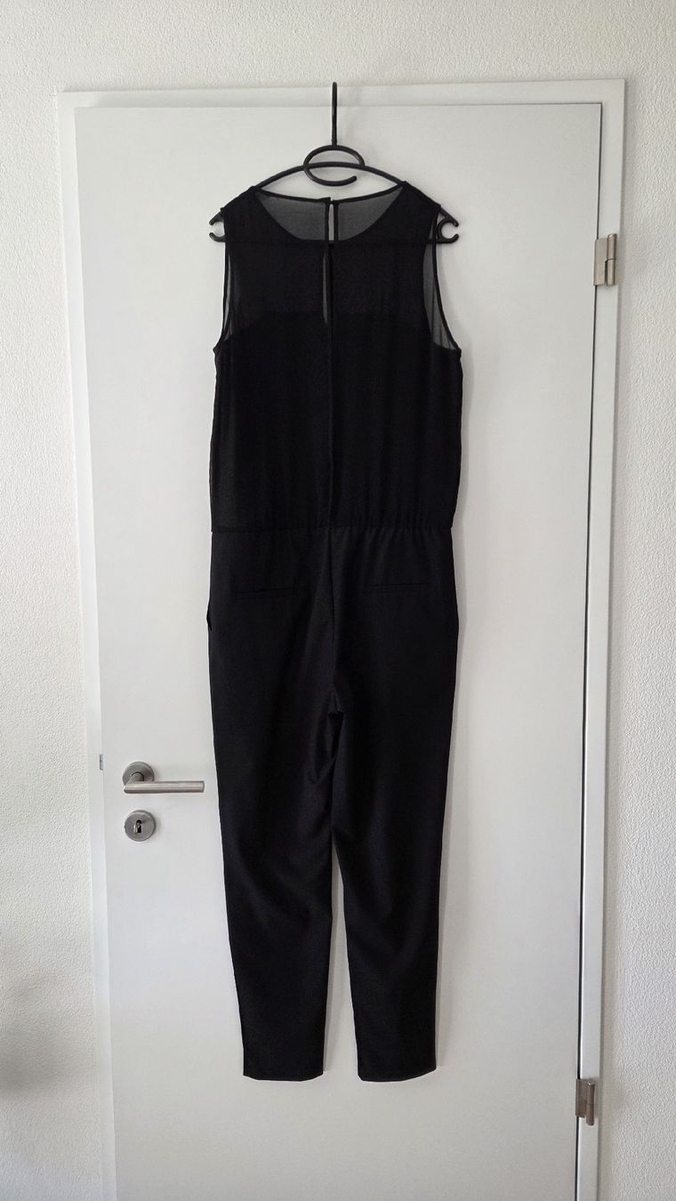 Zara Tute: Zara Jumpsuit schwarz – Usato da Winznau venduto da Lauralavera1 1