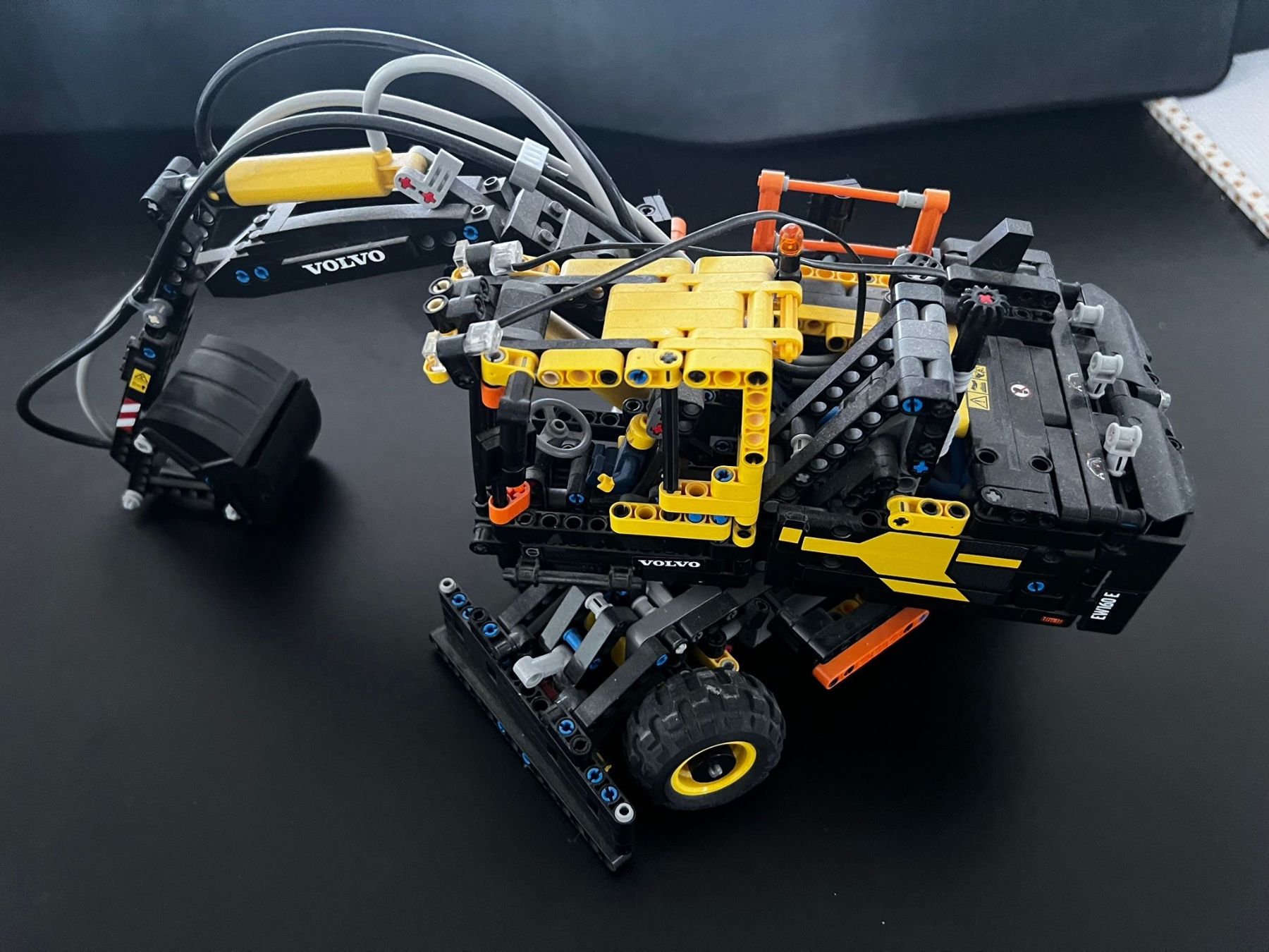 Lego Kit di costruzioni: LEGO Technic Volvo EW160E (42053 – Usato da Jona venduto da firmbach
