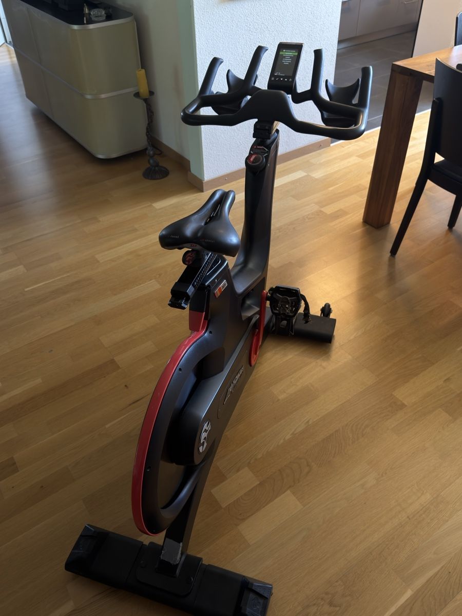 Life Fitness Hometrainer: Life Fitness IC7 Hometrainer – Usato da Greifensee venduto da Holzingercedric 4