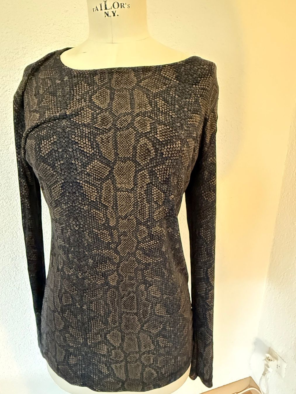 Maglioni & Felpe: Olsen Shirt Python Gr. L – Usato da Kirchdorf AG venduto da coco123
