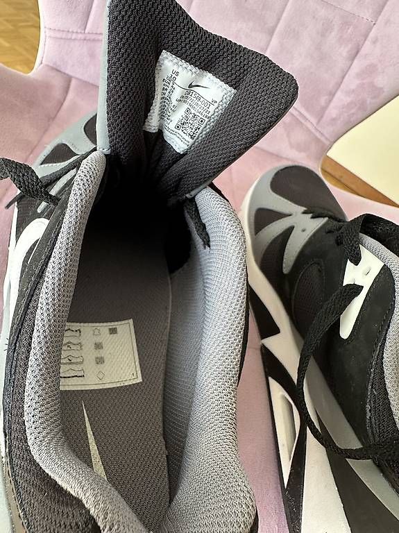 Scarpe da uomo: Nike Air Max (Herren) 44 – Usato da Zürich venduto da Vtrende 2
