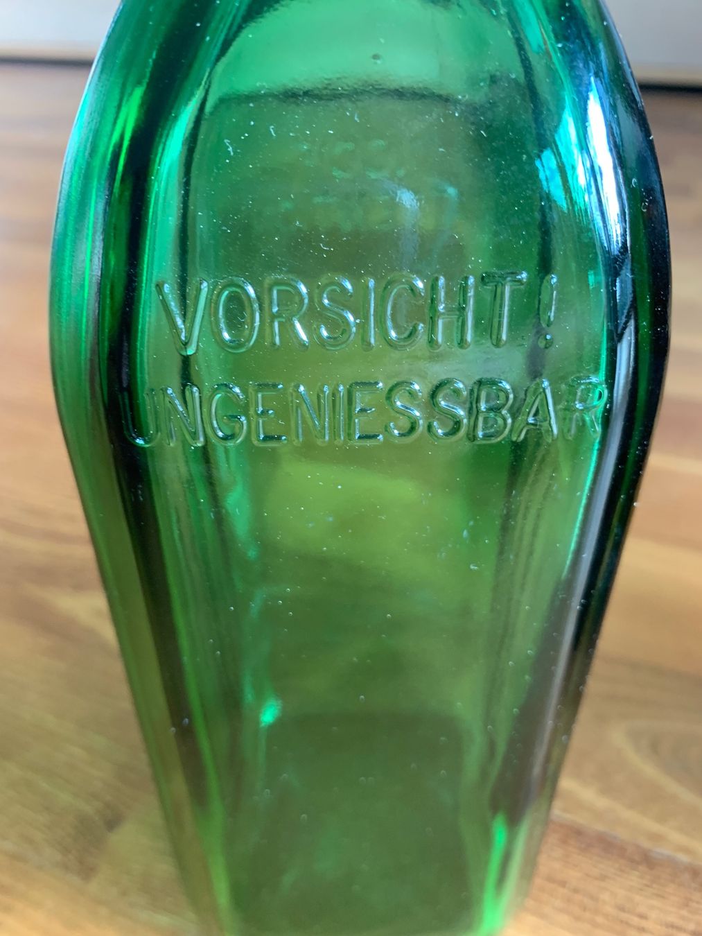Accessori da laboratorio: Drei Apothekerflaschen – Difettoso da Edlibach venduto da RUW19 2