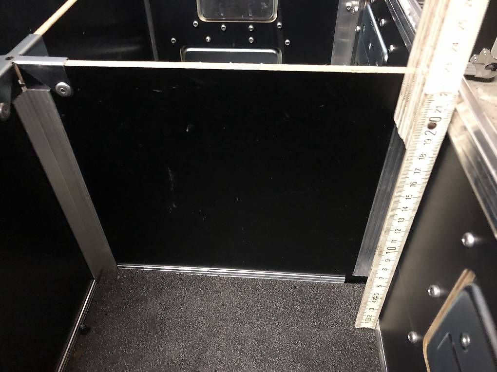 Valigie: Leeres Hypocase mit Faecher – Usato da Thalheim venduto da Stagecraft 1