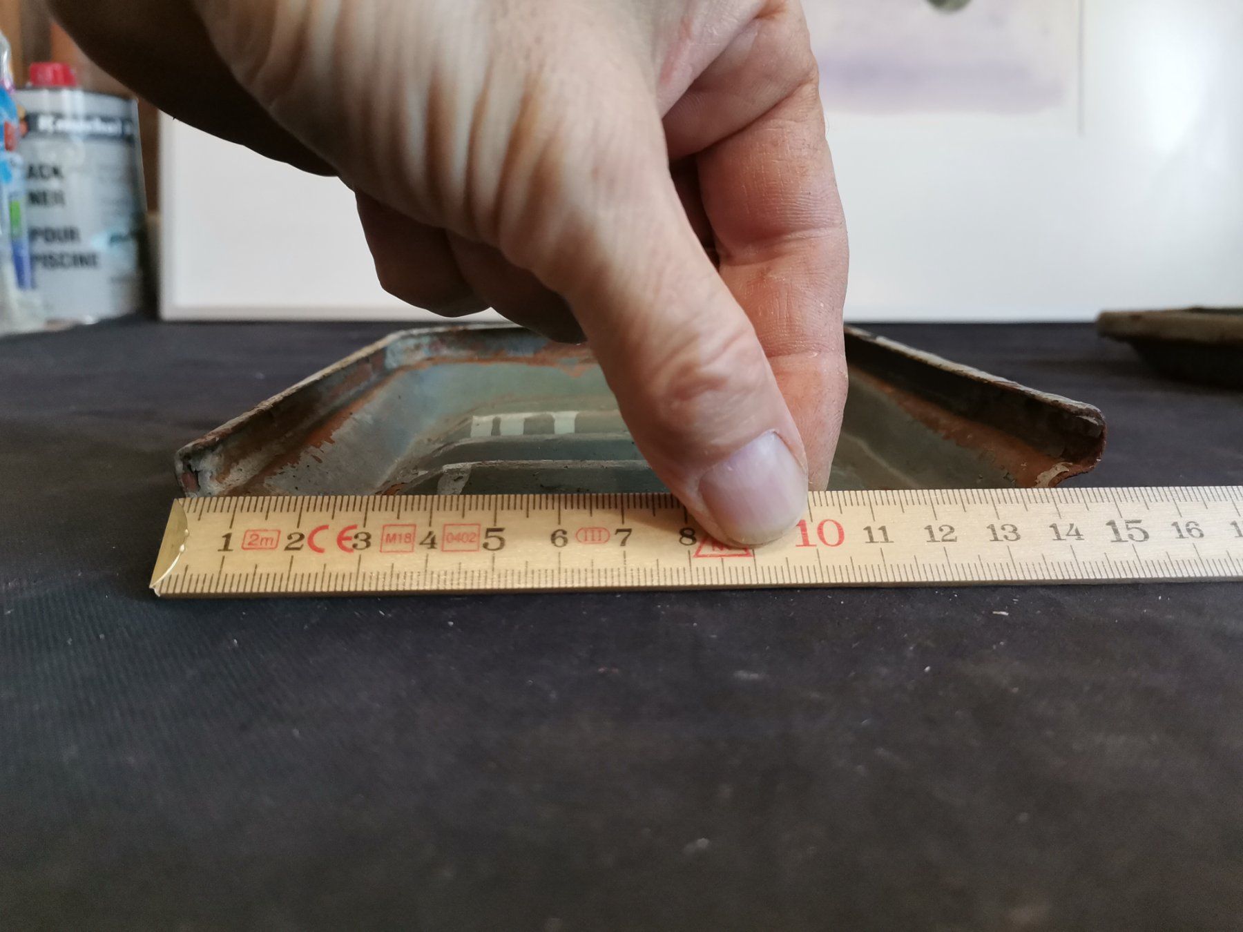Accessori per altri veicoli: Alte Lüftungsabdeckung, Alte Abdeckung mit Luftschlitzen – Usato da Wiedlisbach venduto da materialkreislauf 4