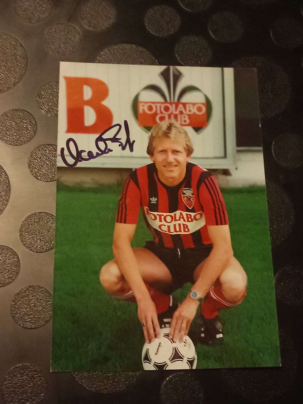 Autografi: Claude Ryf - Xamax - handsigniert 1988 – Usato da Menziken venduto da Artographs