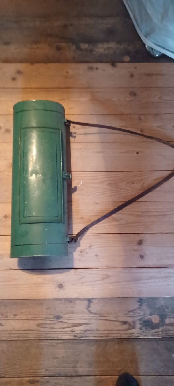 Caisses de transport: Botanisierbüchse – D'occasion à Elgg par Tanjas6