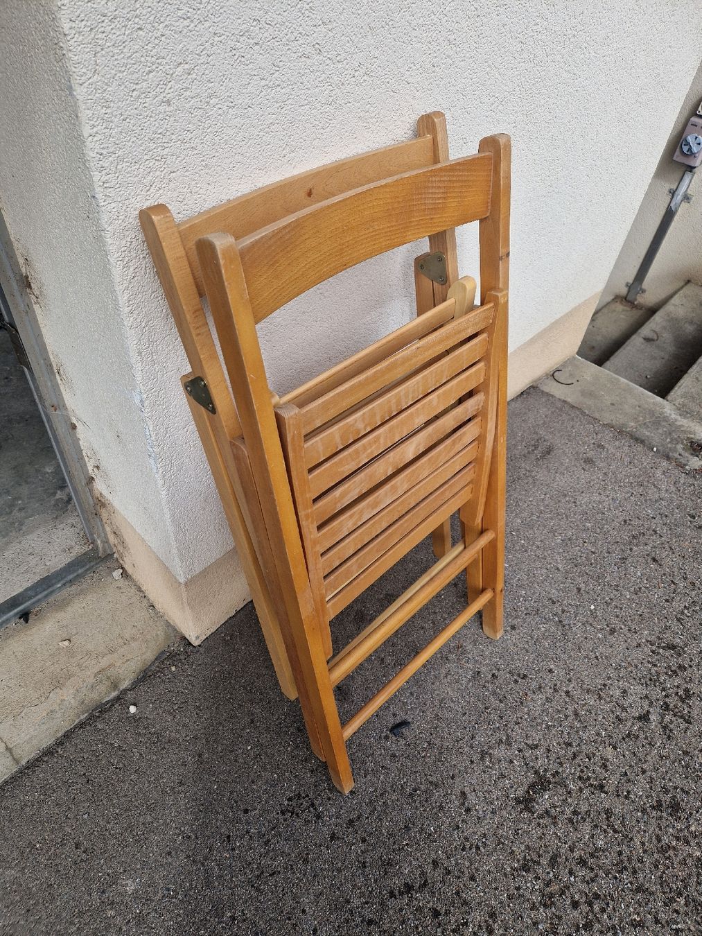 Stühle: Klappstühle aus Holz, ideal für den Garten oder Balkon – Gebraucht aus Mörigen von Clio111 6