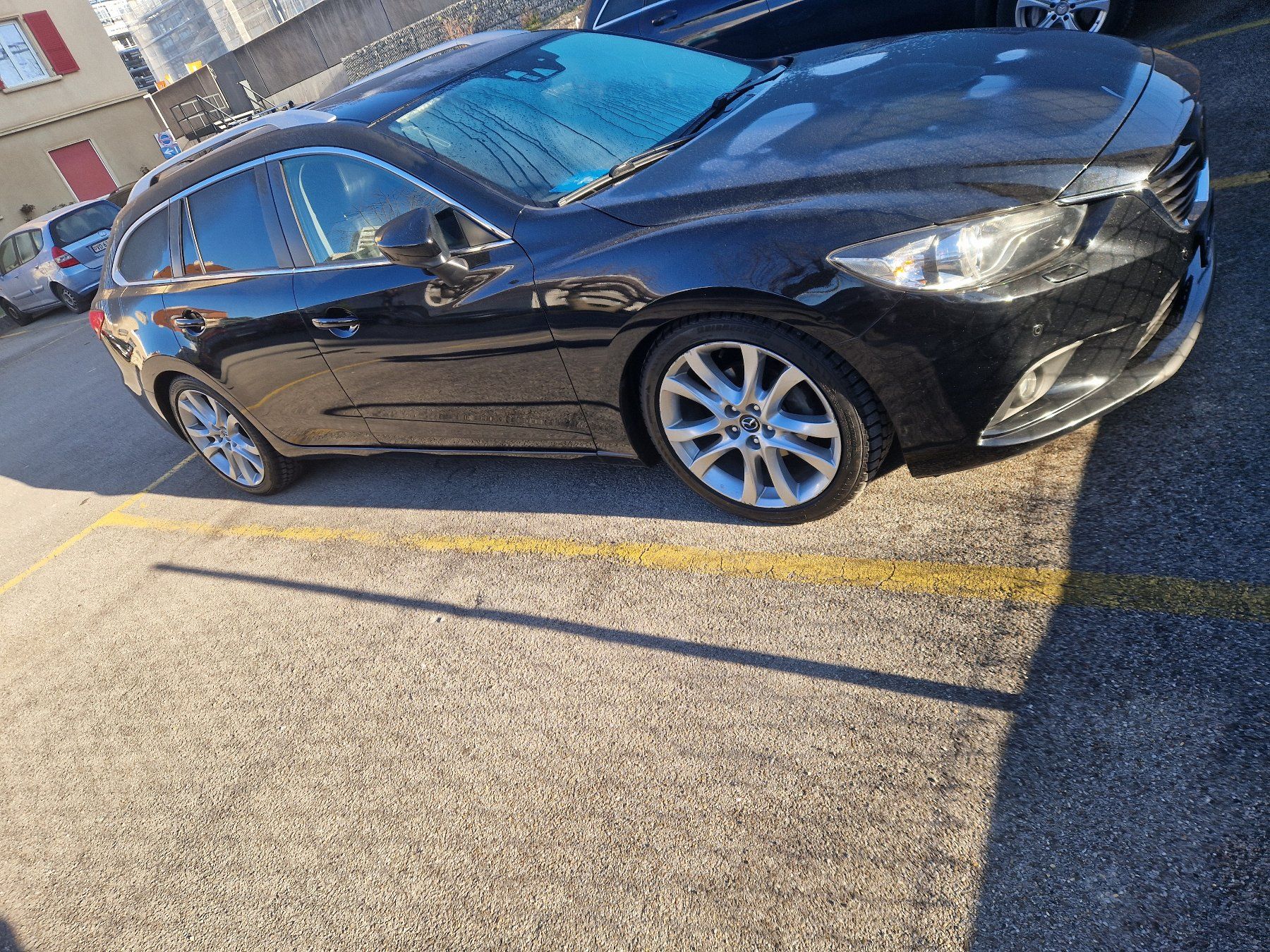 Mazda Automobili: Mazda 6 expertisée – Usato da Lausanne venduto da Simsim_1 3