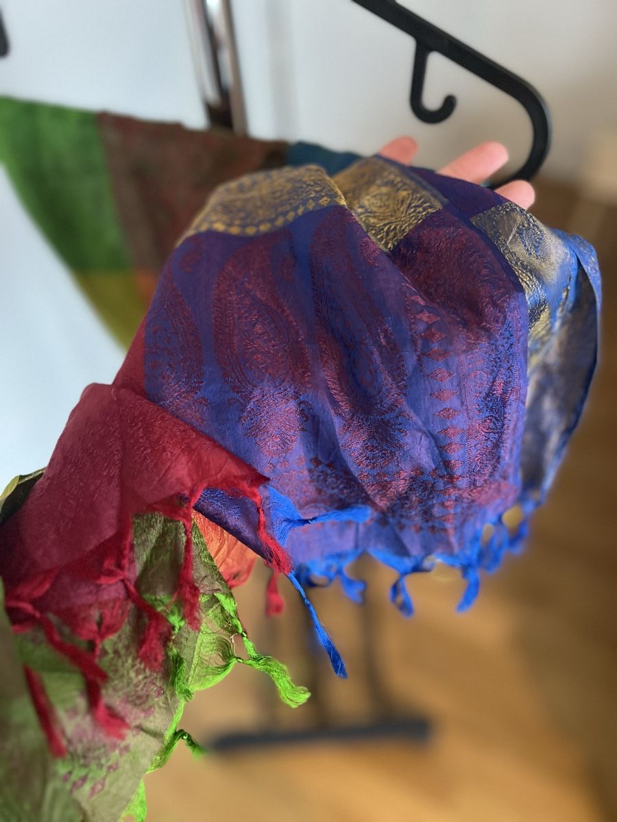 Foulard & Sciarpe: Schöner, farbenfroher Seidenschal – Usato da Langenthal venduto da ivet7 2