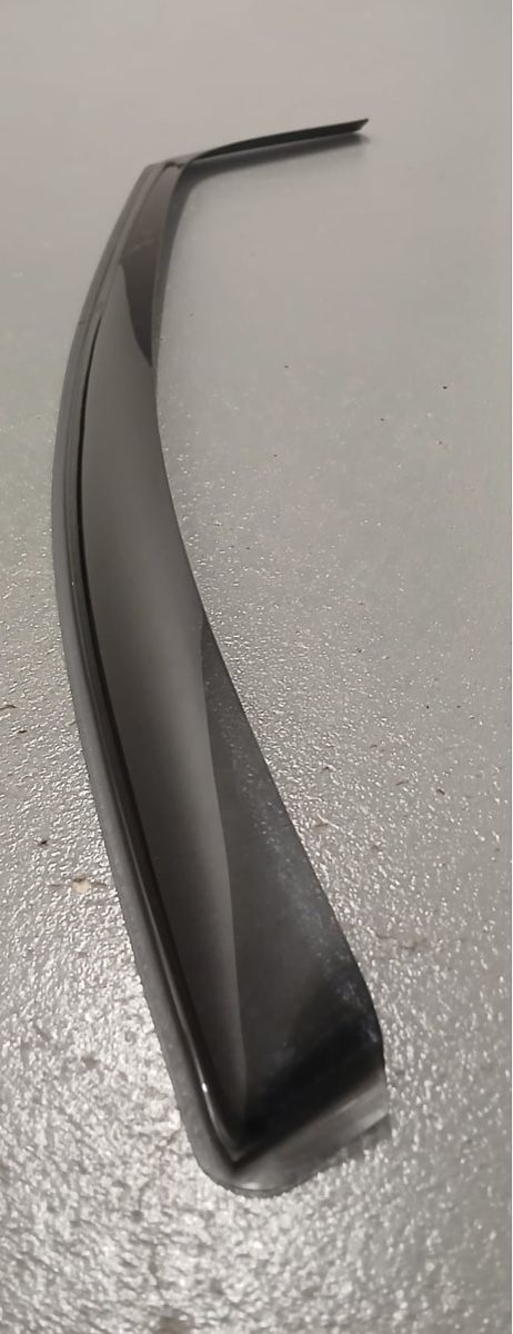 Sanitari: Windabweiser vorne Prius 2 – Usato da Buchrain venduto da Ham2383 2