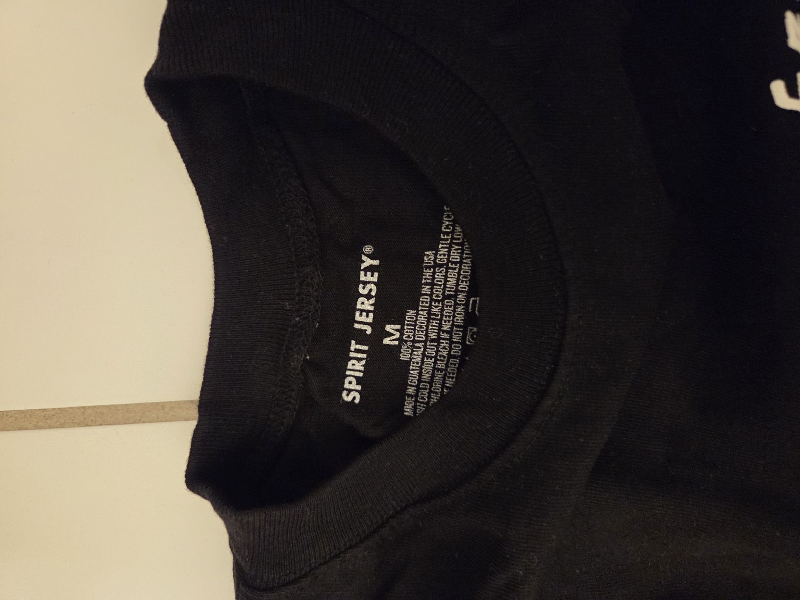 Pullover & Sweatshirts: Pullover Friends – Gebraucht aus Unterkulm von Manubasso 2