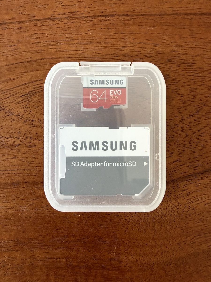 Samsung Speicherkarten: Samsung EVO microSD 64 GB + SD-Adapter + Schutzhülle – Gebraucht aus Gossau SG von Alex_Tech