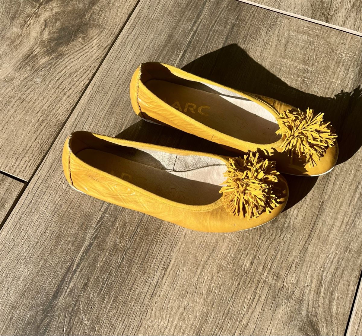 Marc Jacobs Damenschuhe: Gelbe Lack-Ballerinas Marc Jacobs – Gebraucht aus Uster von Tansanit 3