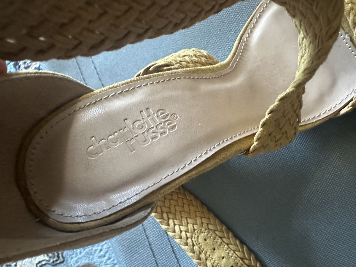 Damenschuhe: Elegantes CHARLOTTE RUSSE gr 38 – Gebraucht aus Uster von bek_v2ct 1