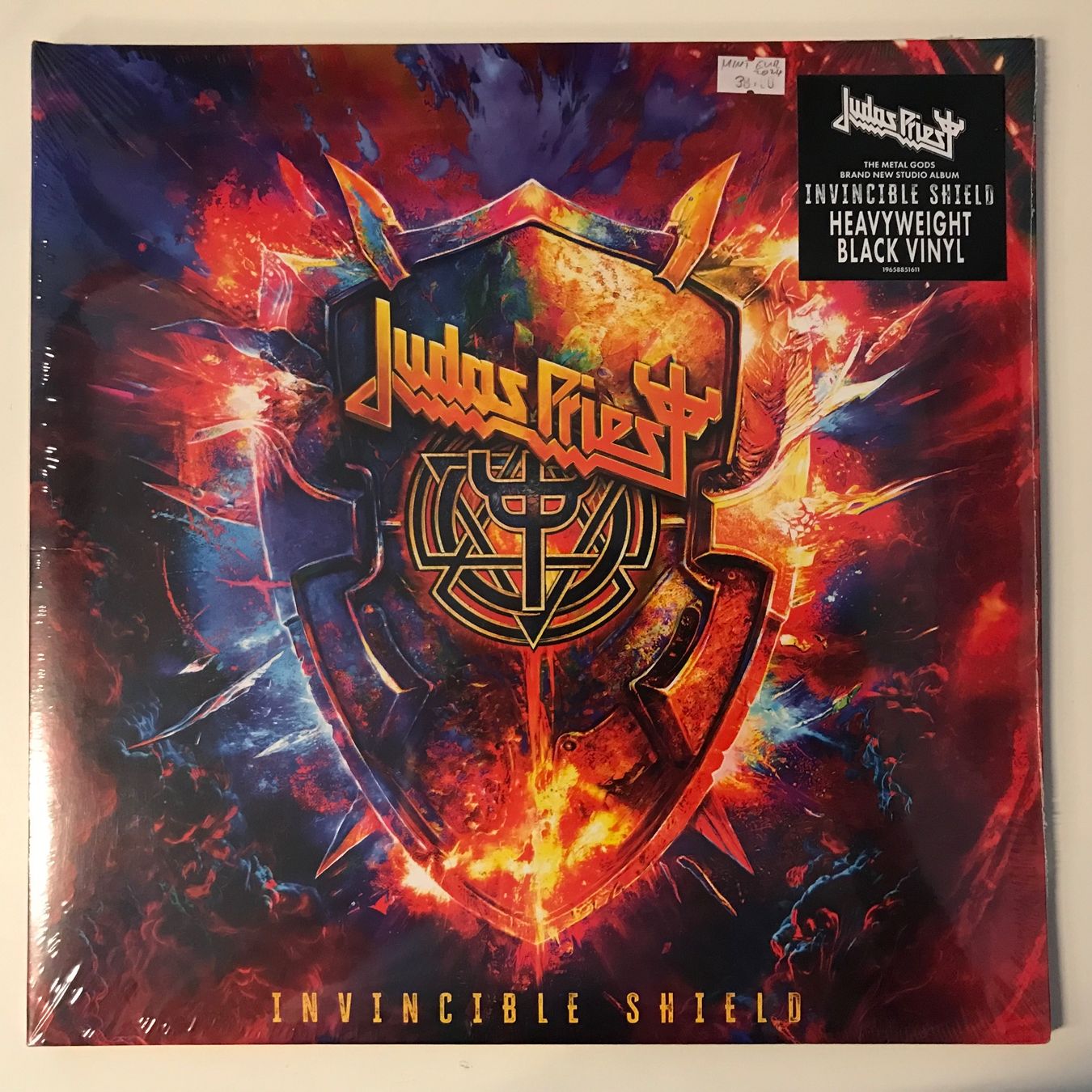 Dischi in vinile: Judas Priest - Invincible Shield (DLP 2024) – Nuovo e nell'imballaggio originale da Aesch BL venduto da BlueMusicRecords