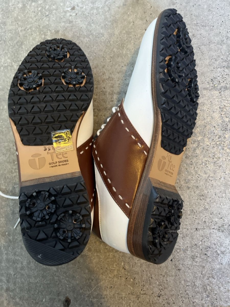 Scarpe da donna: Tee Golfschuhe 39.5 neu – Nuovo (secondo la descrizione) da Münchenstein venduto da Sozial_Labor_Brocki 3