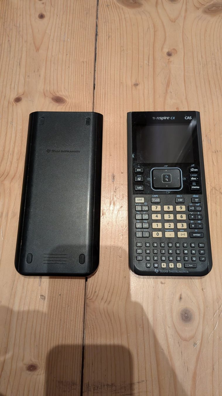 Texas Instruments Calcolatrici tascabili: Grafikrechner TI-Nspire CX CAS – Usato da Meinisberg venduto da Pink_Panther_ 2
