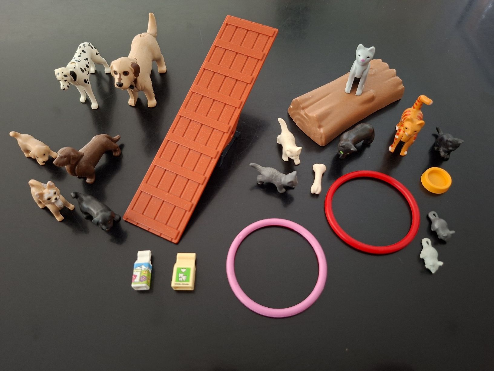 Figuren: Playmobil 6 Hunde, 6 Katzen, 2 Mäuse – Gebraucht aus  von